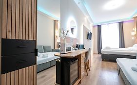 Elegance Studios